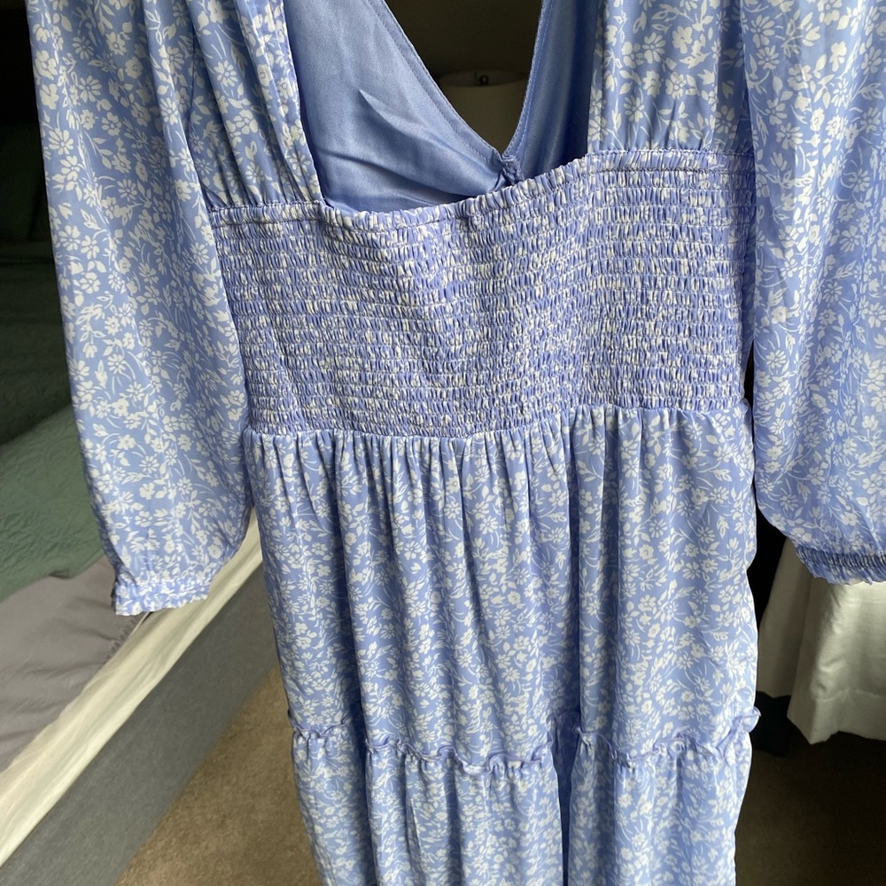 Floral Blue Dress - Picture 2 of 3